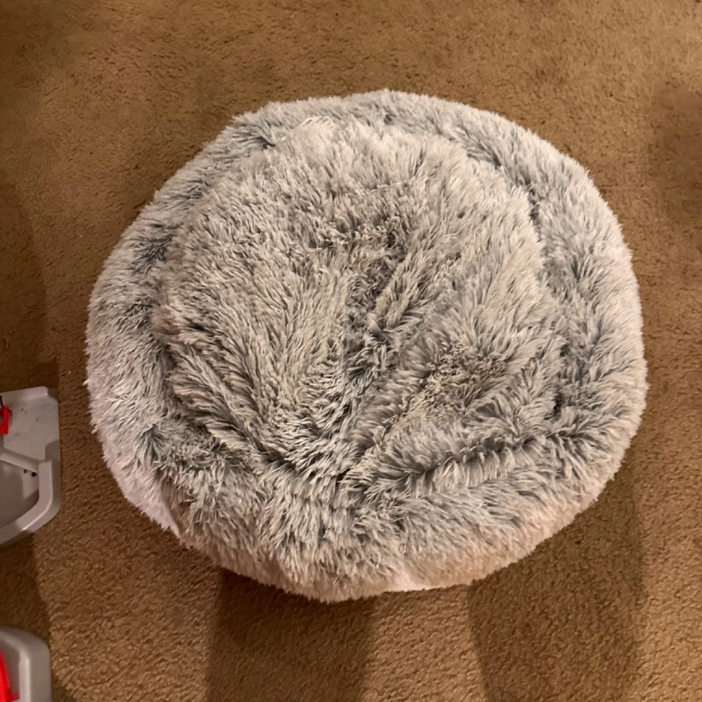 Large luxury dog bed